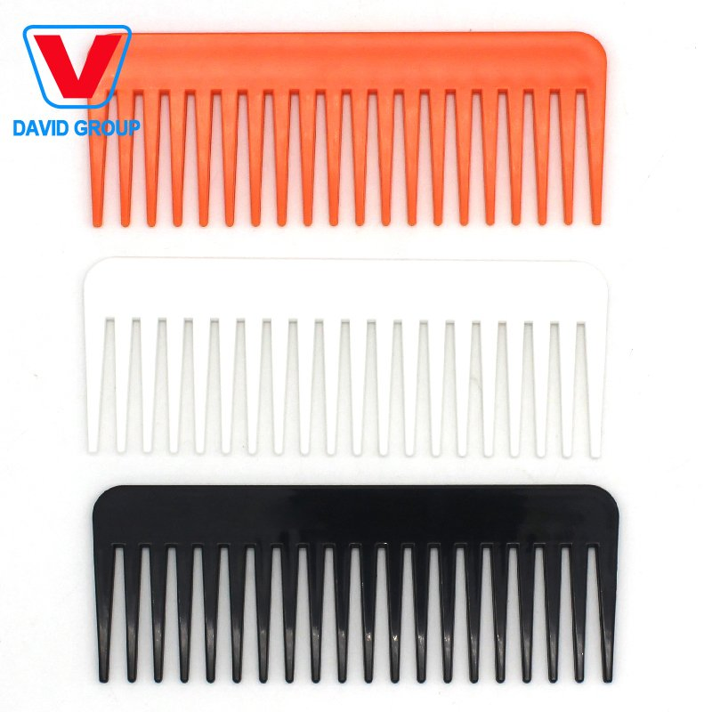 Wholesale Wide Tooth Comb Plastic Detangling Comb with Custom Logo