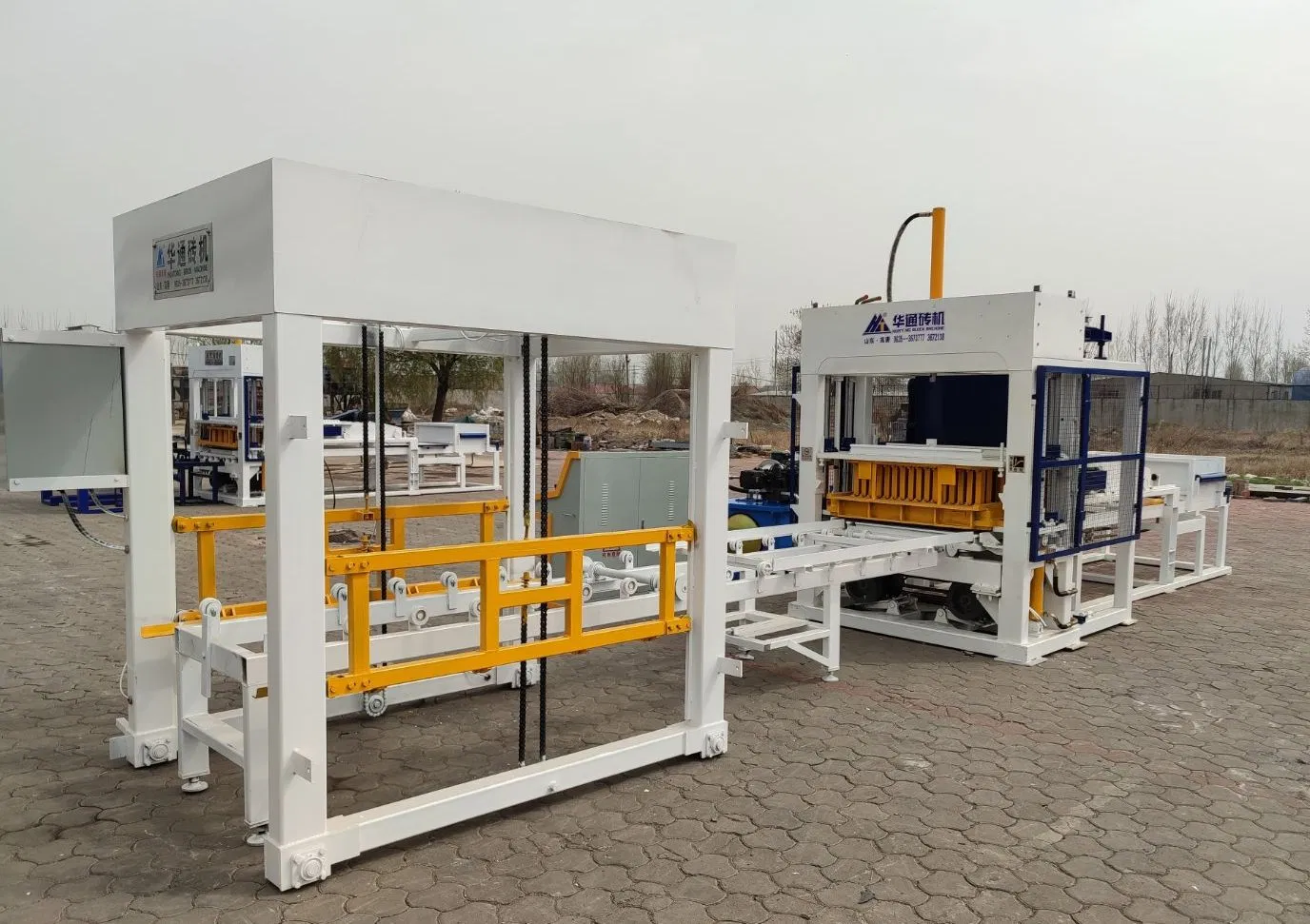 Fully_Automatic Block Making Machine with High Capacity Effiency and Audroble