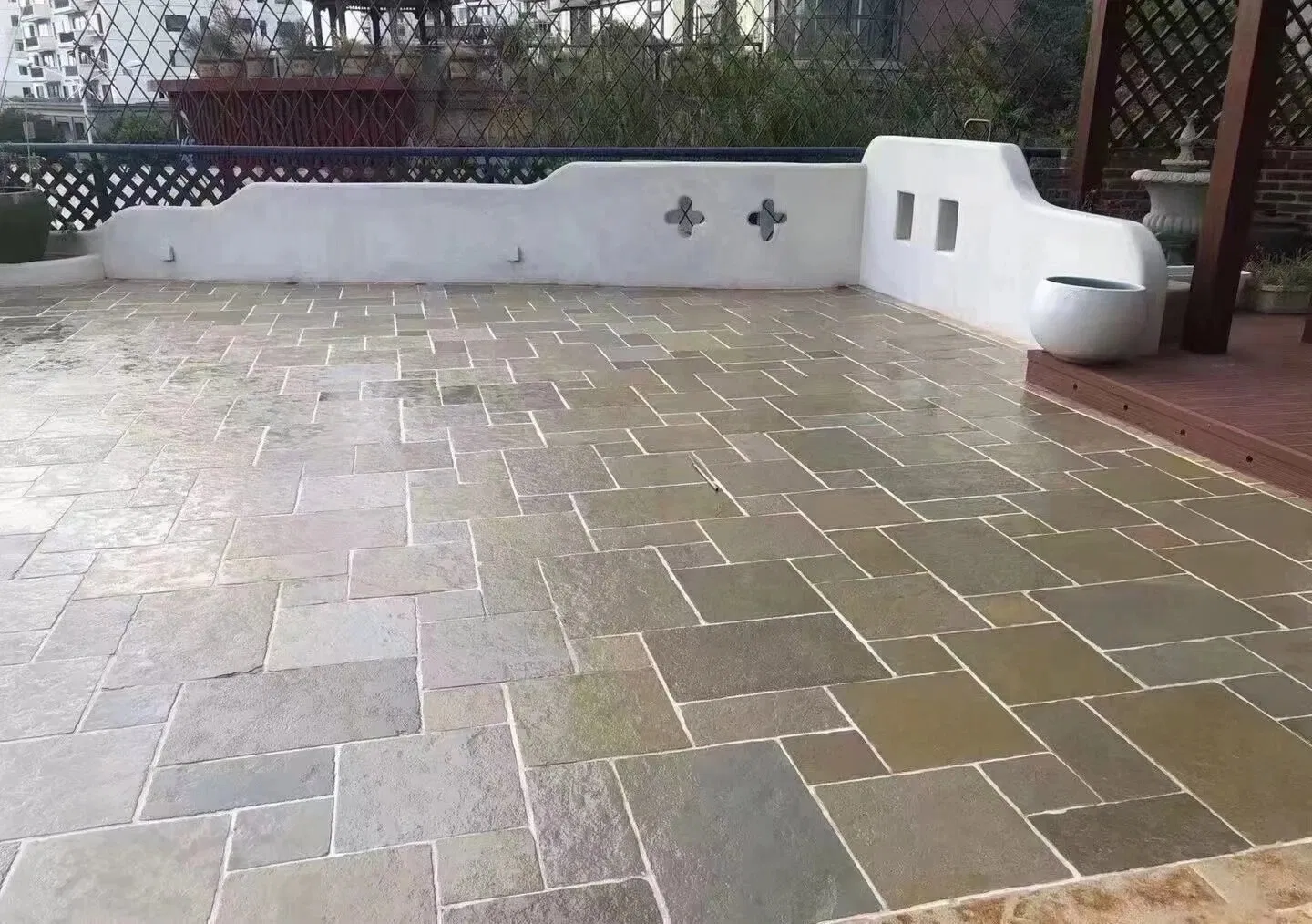 Factory Price Pool Coping Tumbled Natural Limestone Pavers for Outdoor Travertine French Pattern Floor Tile