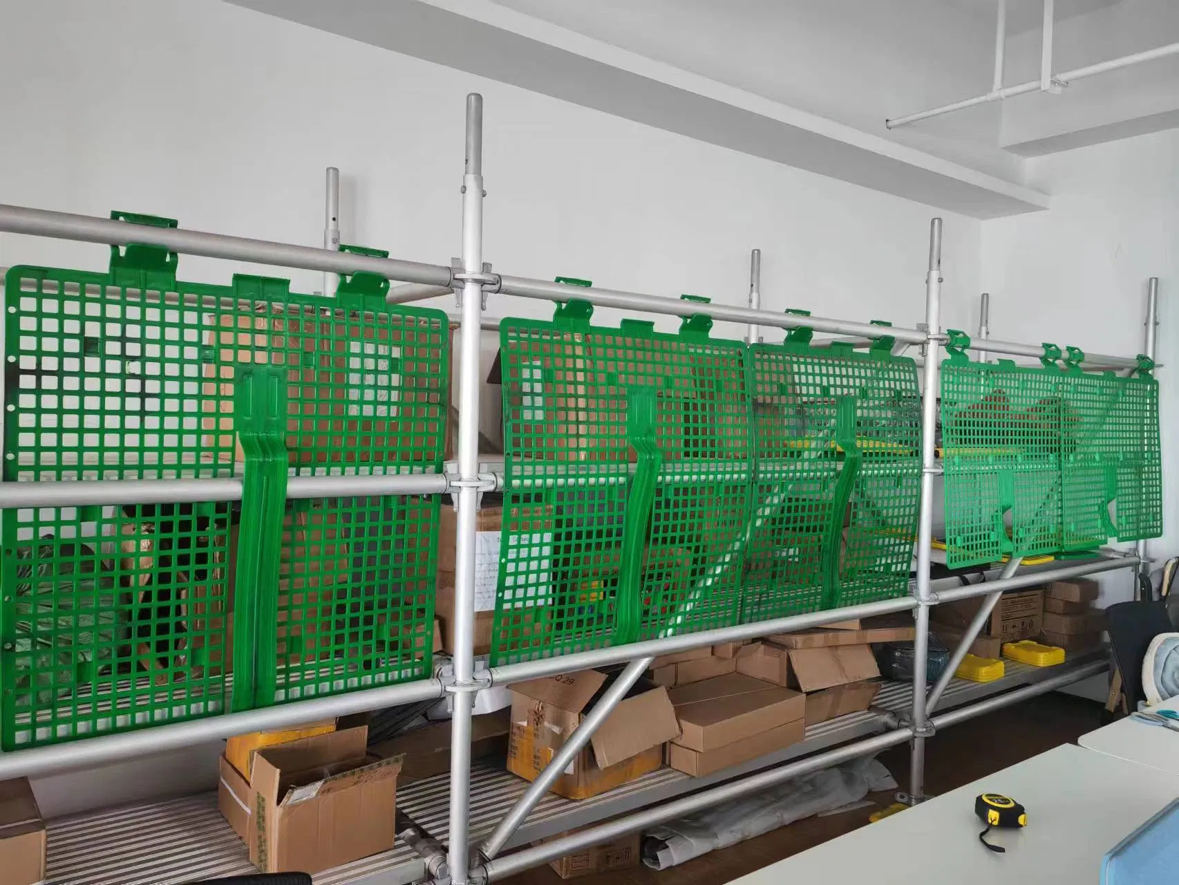 Safe Durable Scaffolding Brick Guard