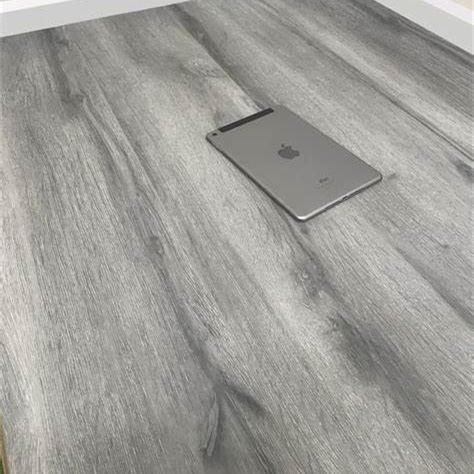 Водостойкий виниловый ламинат SPC под дерево, елочка