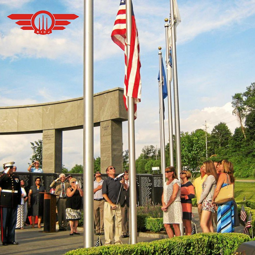 China Stainless Steel Flag Pole Motorized Flagpole Supplier Automatic Flag Poles Outdoors