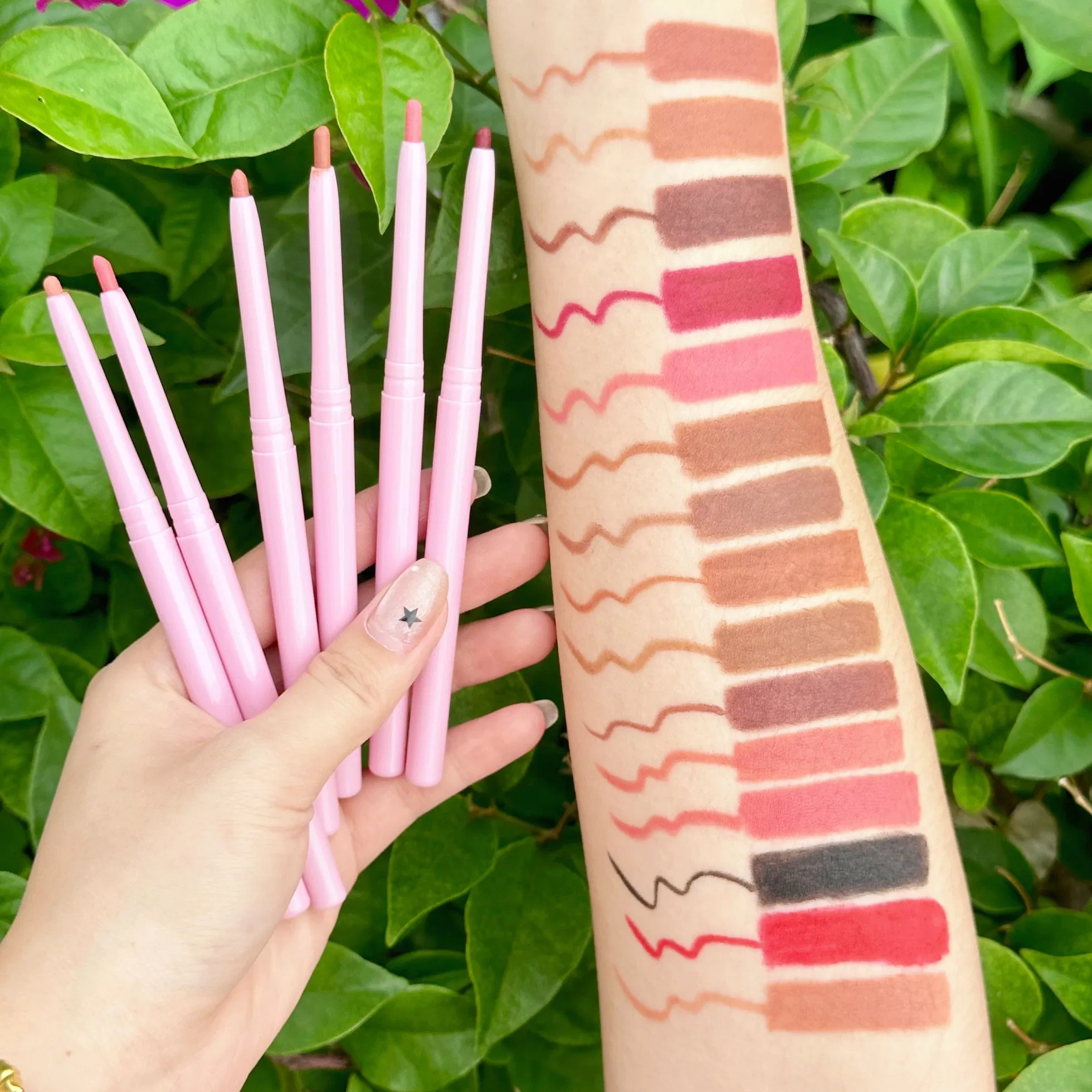 Popular Retractable Lipliner Nude Tube Vegan Brown Cream Lip Liner