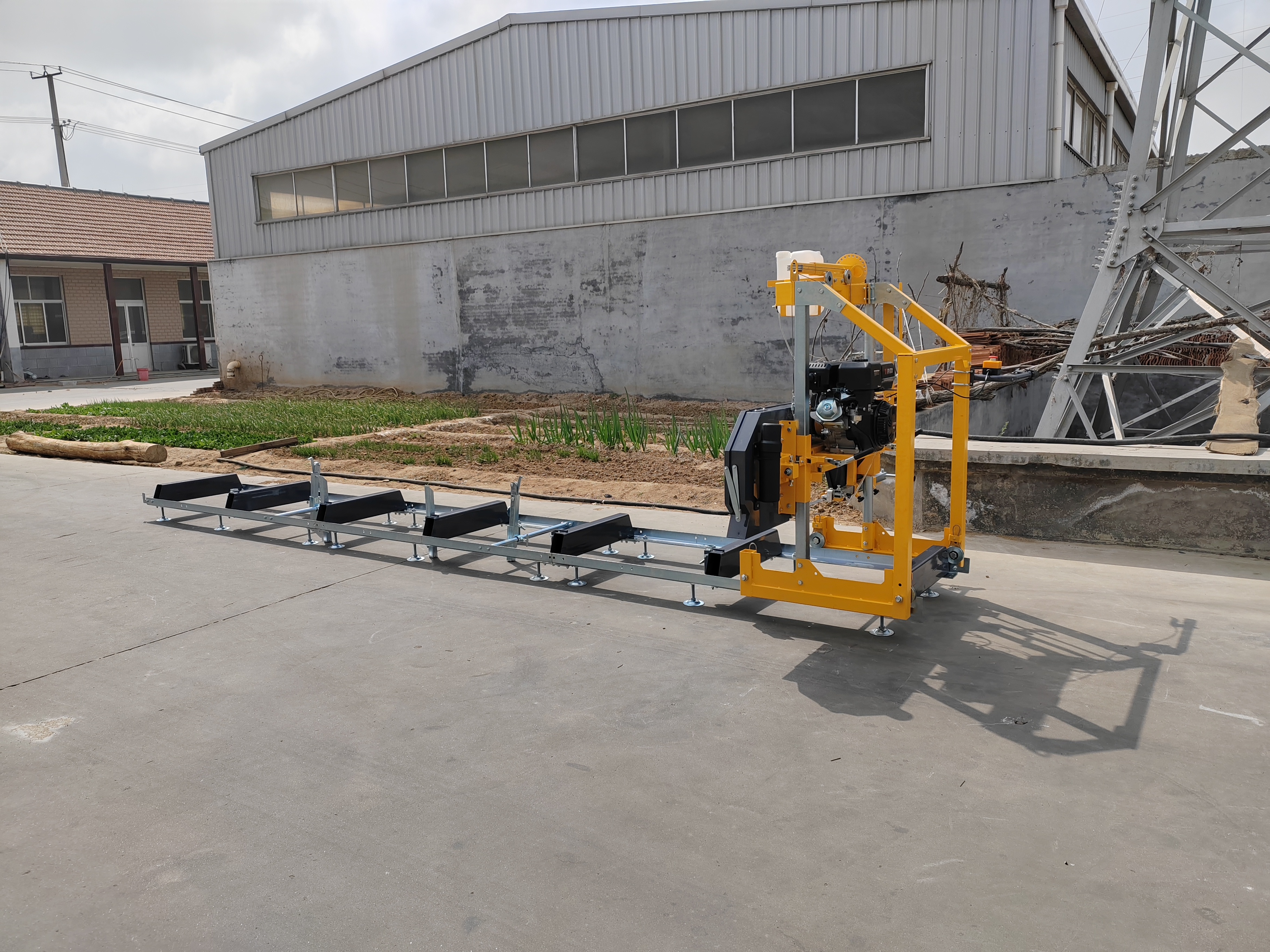 Ленточная пилорама горизонтальная 660 мм (26 дюймов)