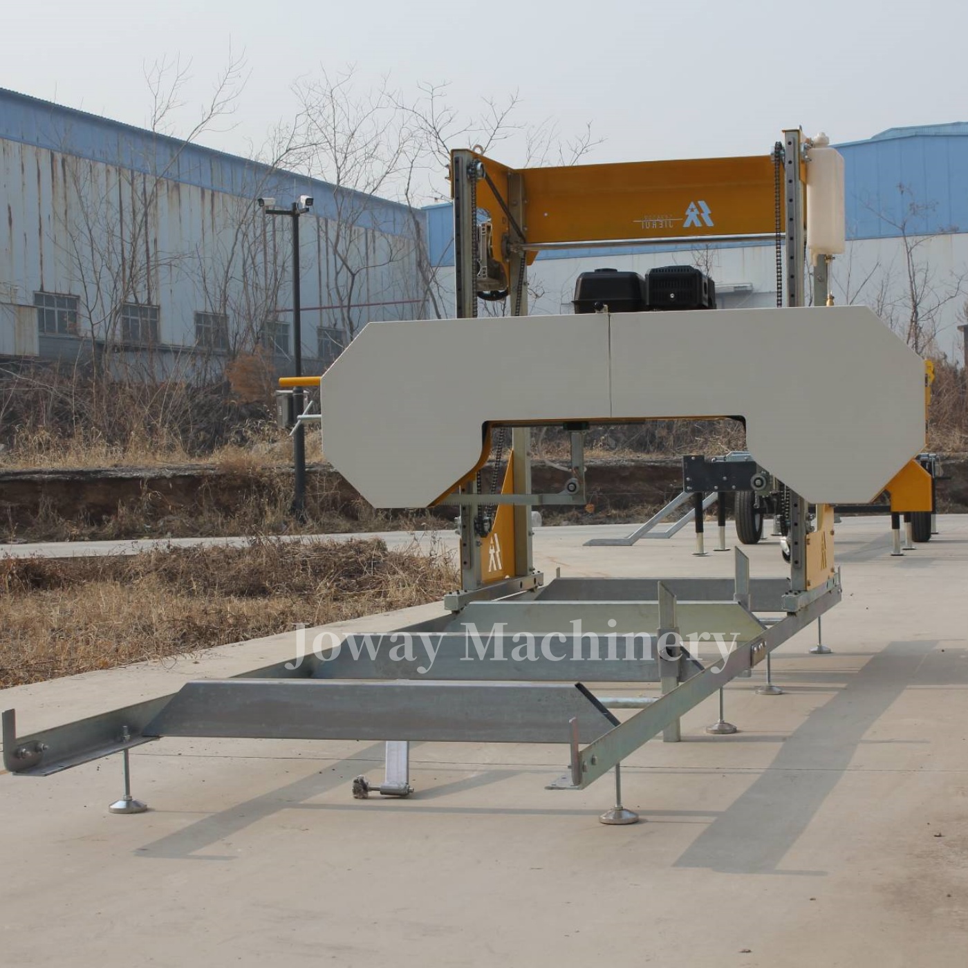 Пилорама ленточная портативная