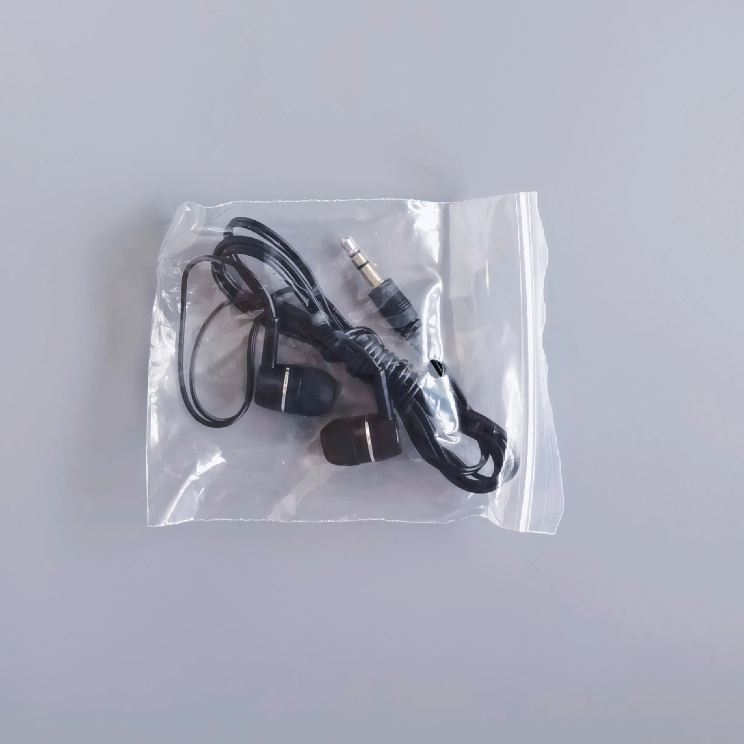 Airline Customized Aircraft Low Price Cable Buds Wholesales Computer Mobile Phone 3.5mm Cheap Disposable Single Plug OEM Mobile in-Ear Wired Music Earphone