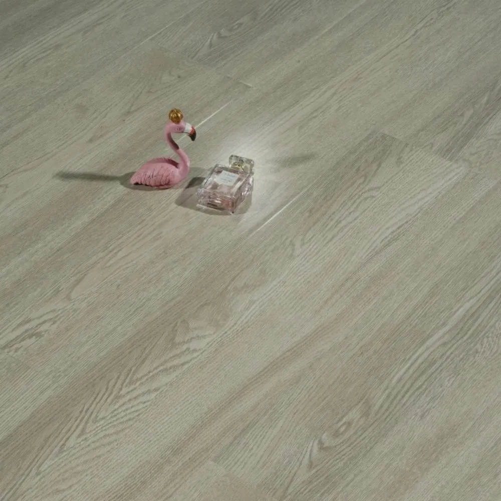 Водостойкий ламинат Oak под паркет 8мм/12мм