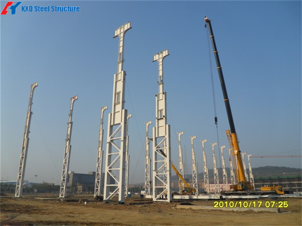 Prefabricated Steel Structure Steel Sandwich Panel Farm Shed