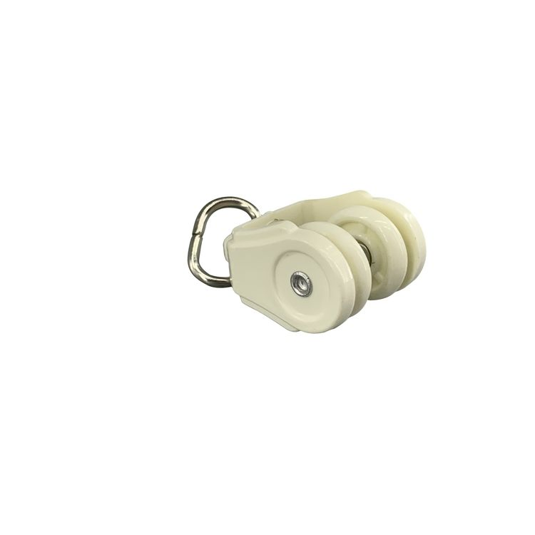 Competitive Price Chinamanufacture Bendable Plastic Glider with Iron Ring Curtain Track Runner