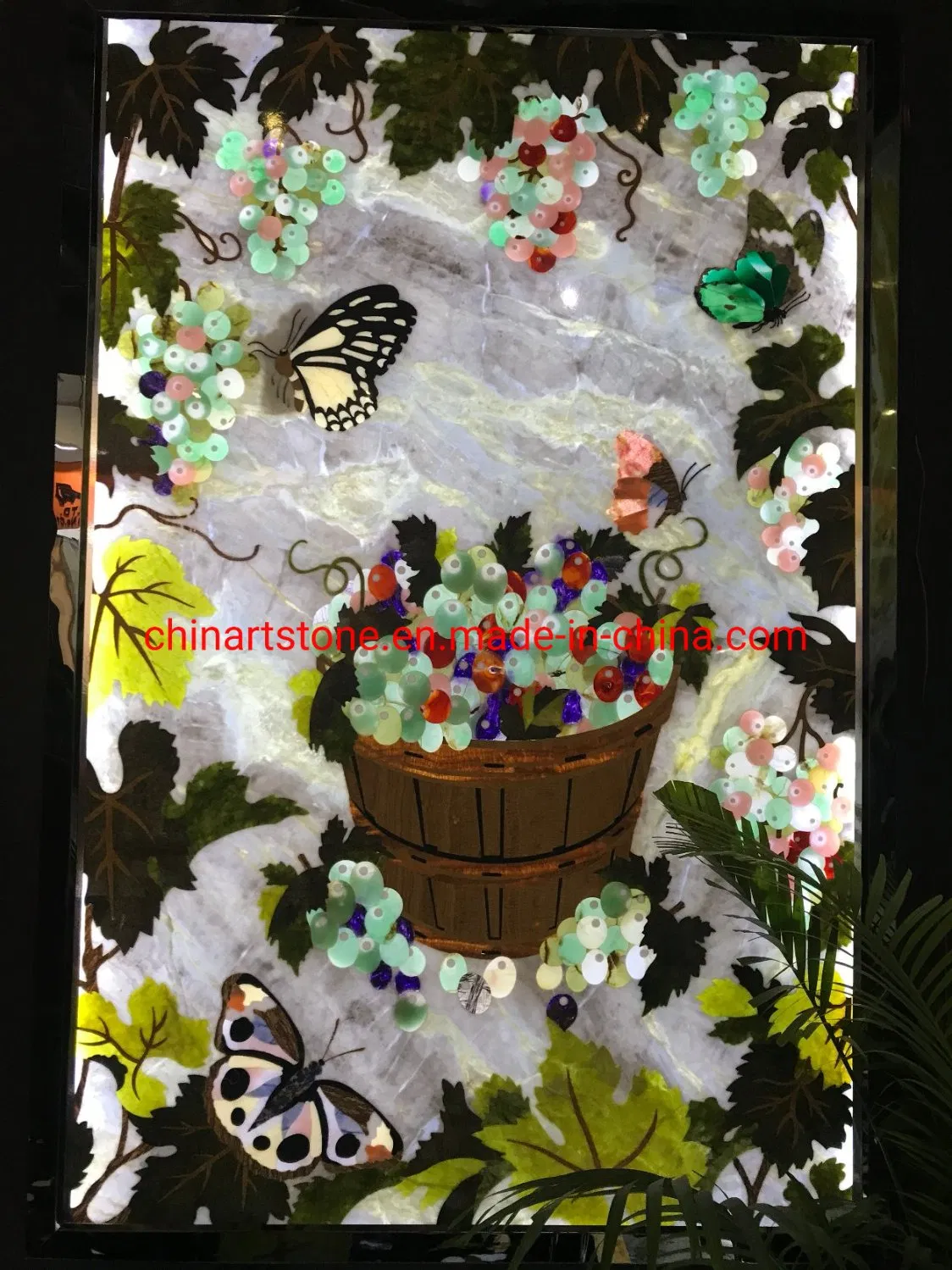 Мозаичная плитка из мрамора с рисунком