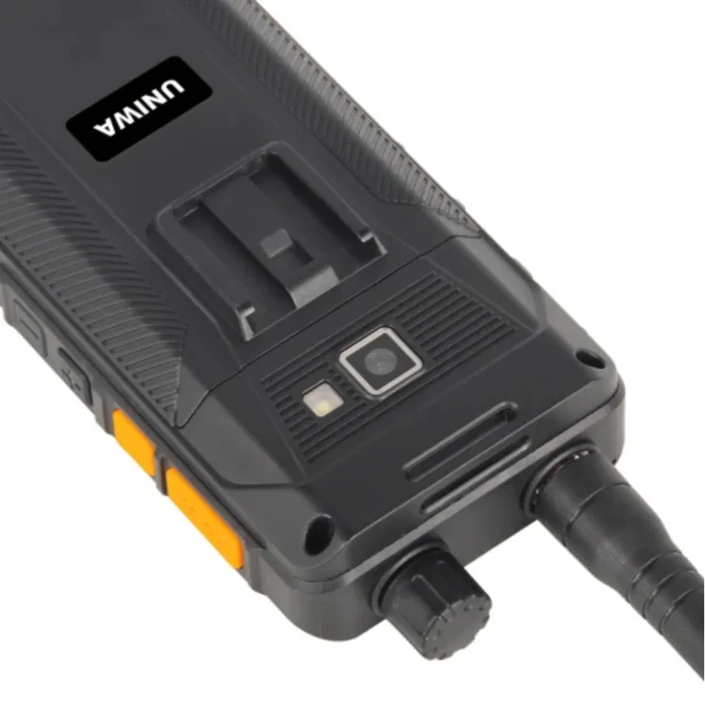 Non-Explosive 2024 Uniwa P5 4G Android Walkie-Talkie Radio with 2.8-Inch Display - Portable Two-Way Radio for Outdoor Enthusiasts