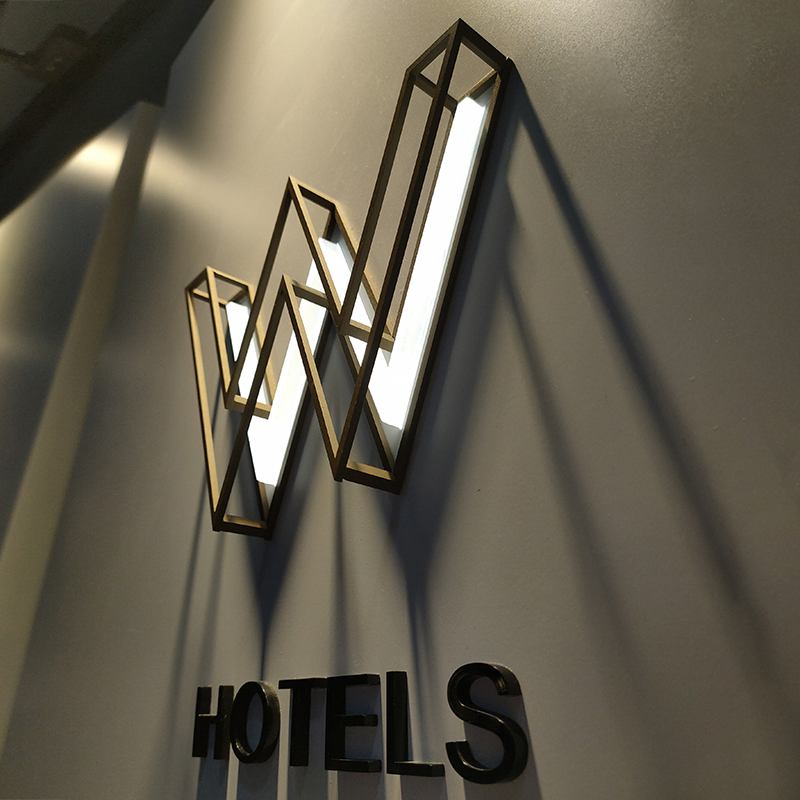 Ezd Customized Illuminated LED Billboard Backlit Signage Outdoor Lightbox Sign LED Board