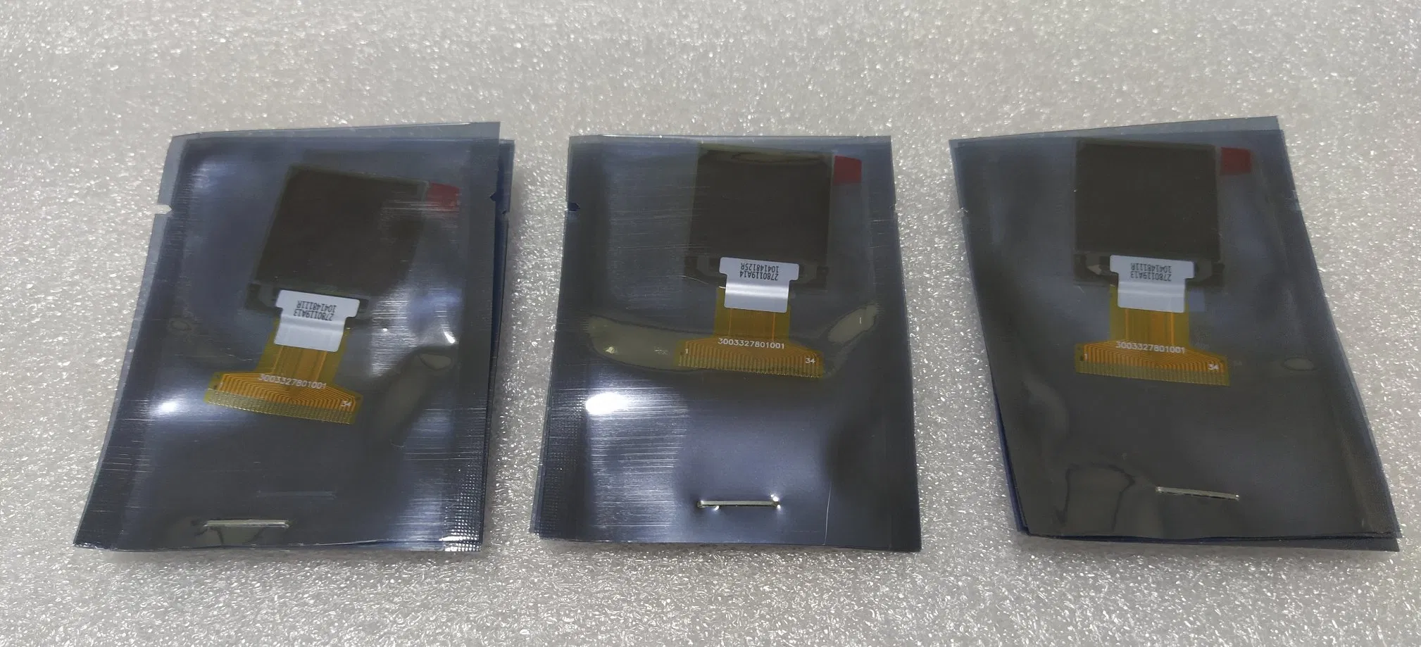 OLED-дисплей 1.12 дюйма, 96x96, SPI/Parallel интерфейс