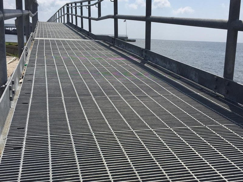 High Quality Galvanized Steel Grating Used for Groove Cover Plates on Platforms