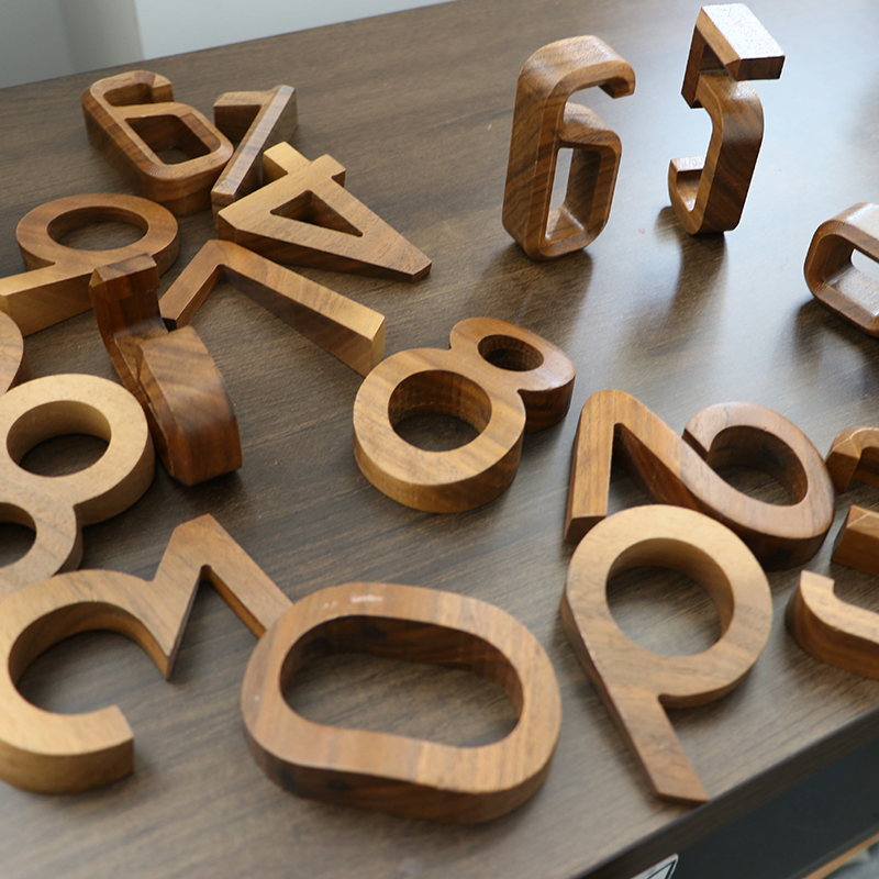Black Walnut Solid Wood Decorations Natural Wooden Alphabet Numbers Letters Nine 9