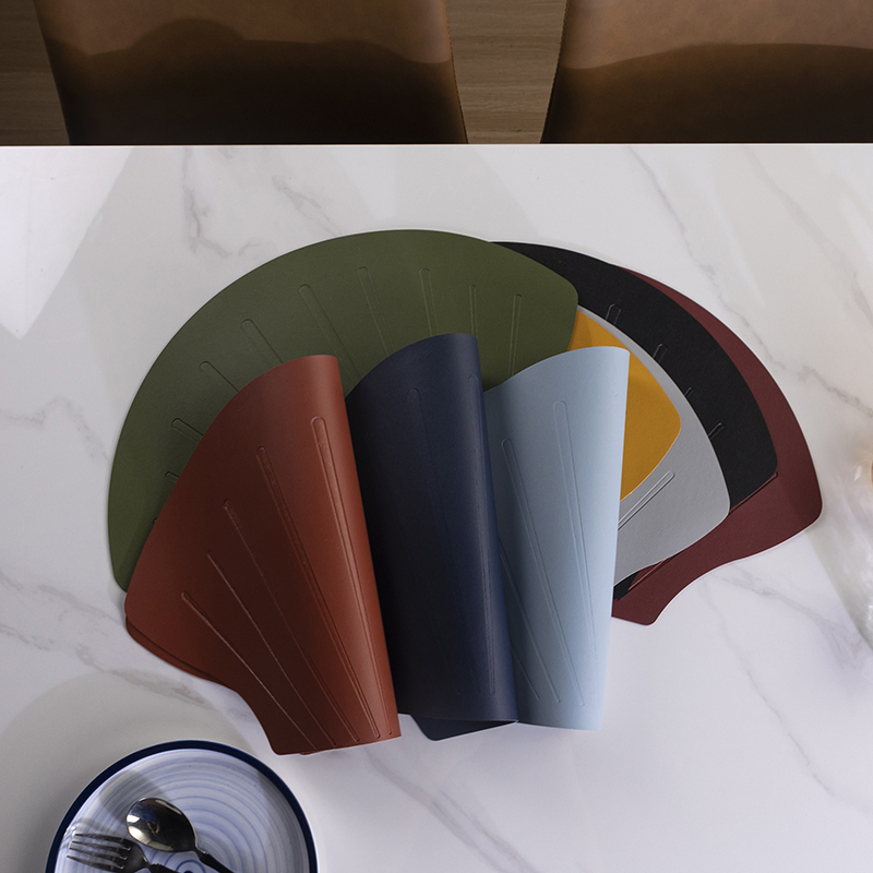 PVC Leather Placemat Luxury Waterproof Wedding Oil Resistant Printed Dining Table Mat