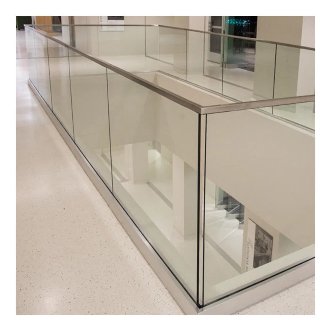 Modern Balcony Railing Designs/ Side Mounted Glass Railing/ Floor Mounted Glass Railing