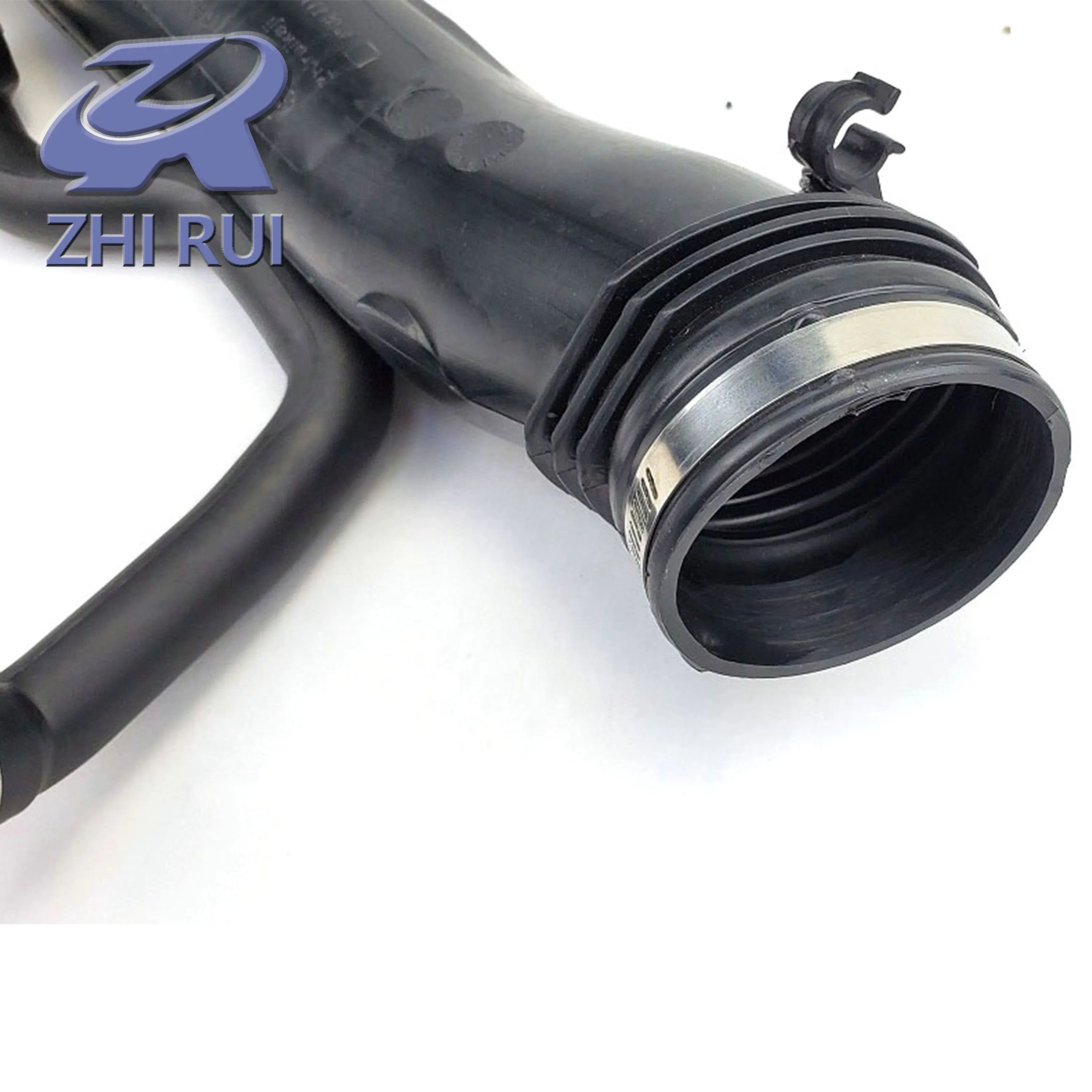 Воздушный патрубок турбины Peugeot 308, RCZ, 3008 OEM 1440q6