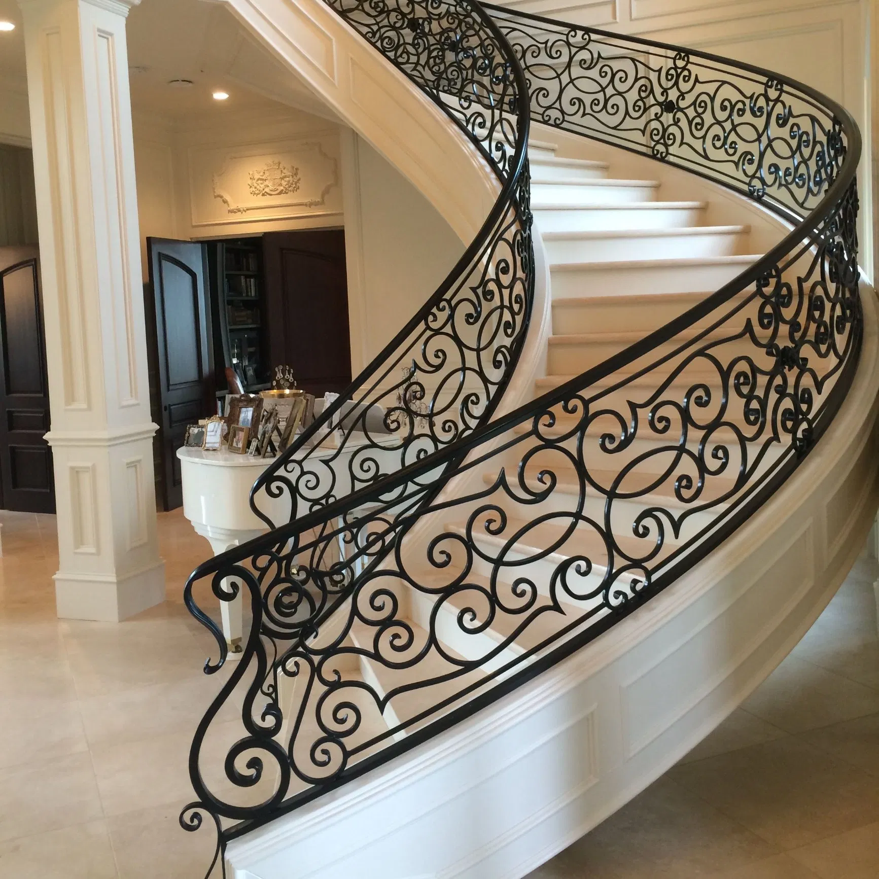 Factory Steel Railing Wooden Curved Staircase