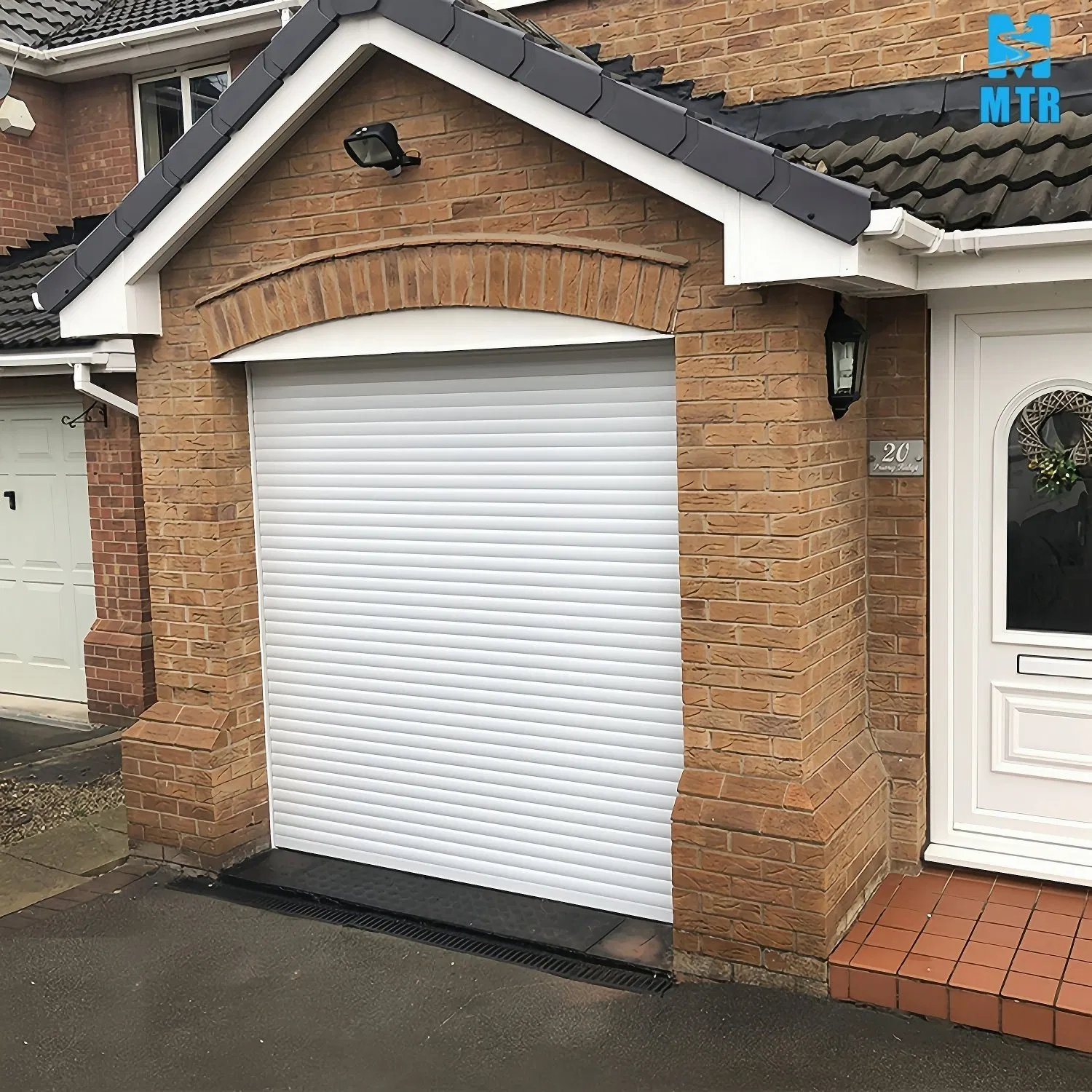 Wear-Resistant Extended Service Life Garage Door Automatic Rolling Shutter Door for Residential