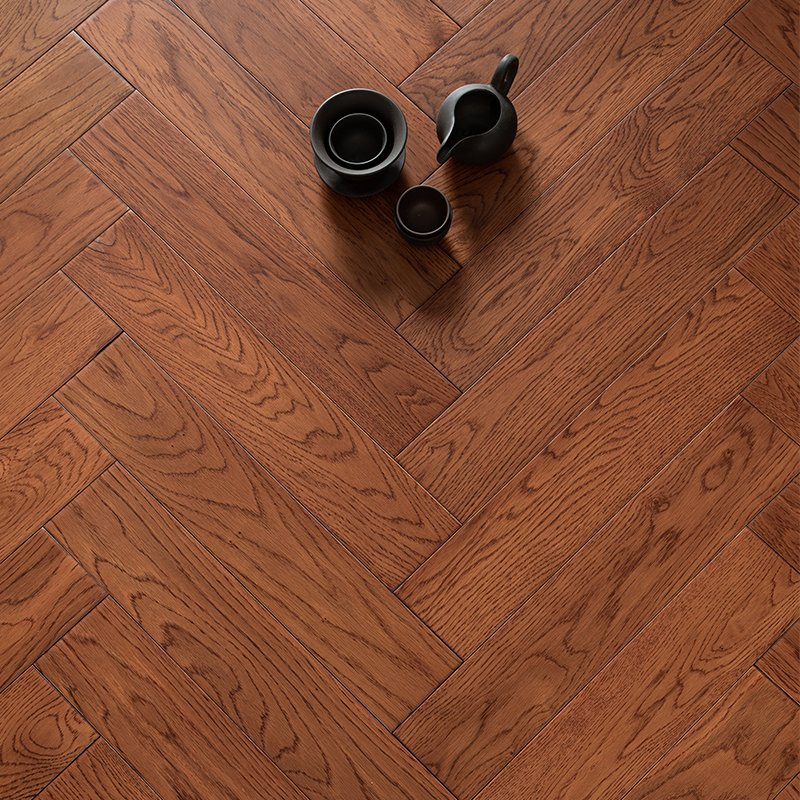 High-End Custom Oak Solid Wood Herringbone Flooring