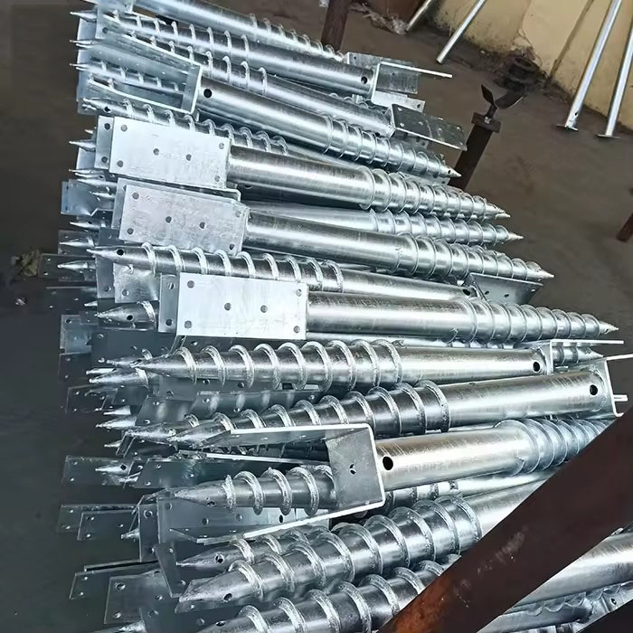 U-образный винтовой анкер для столбов без бетона