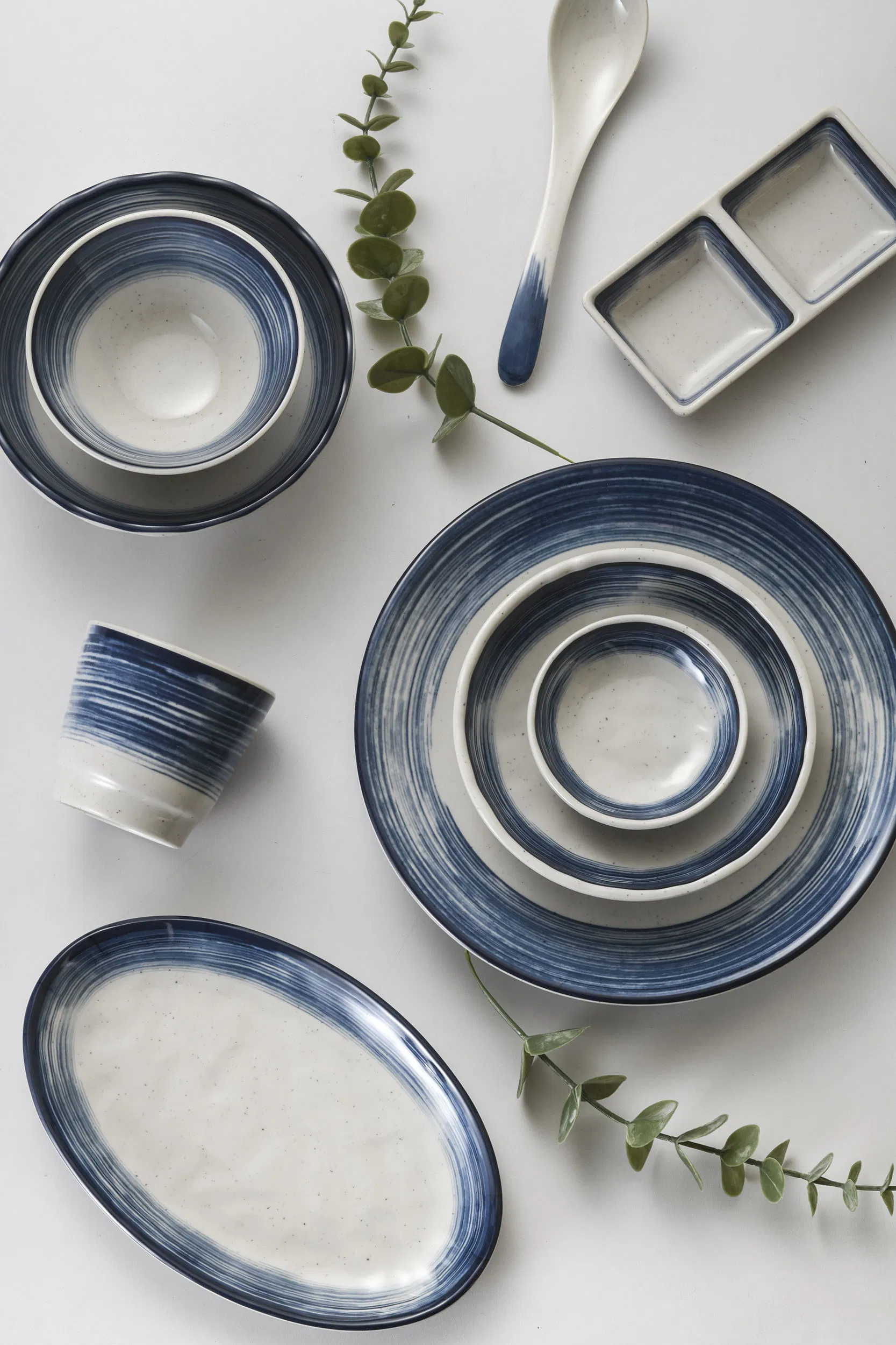 2023 New Design Blue Lines Design Melamine 2-Divided Soy Sauce Dish Plate