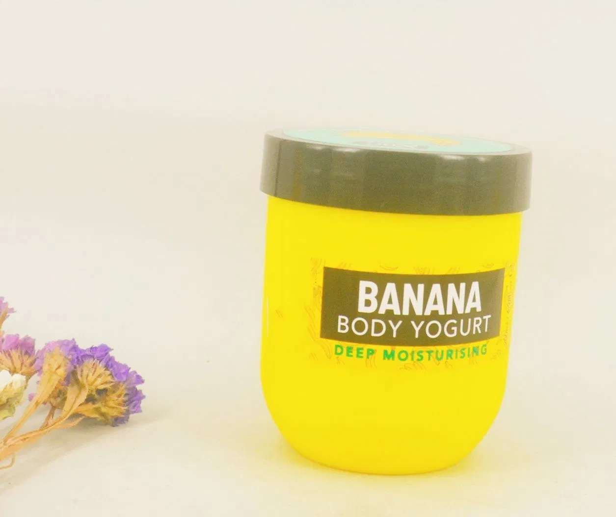 200ml Essense Oil Deeply Mositure Body Yogurt Banana
