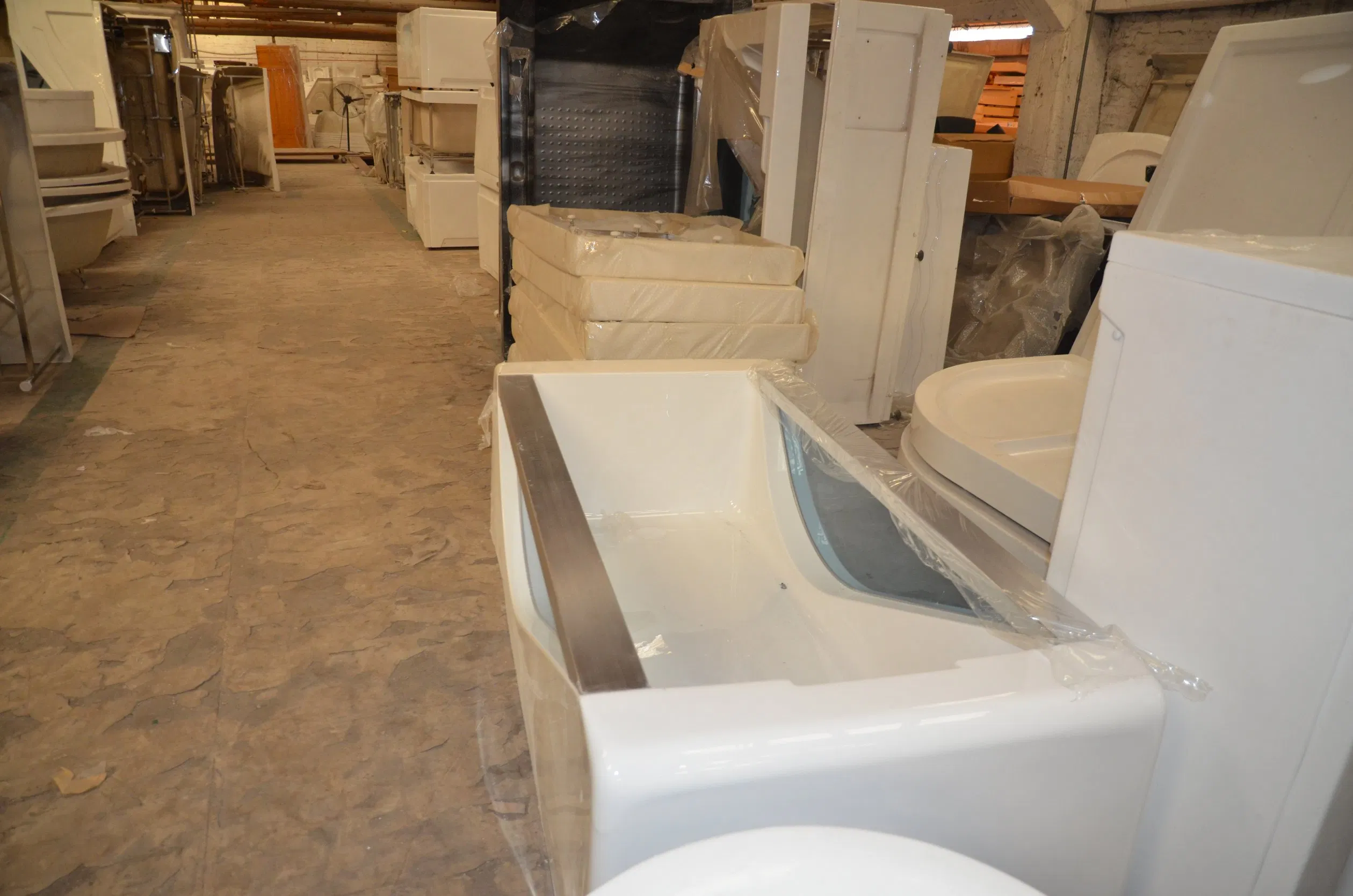 Отдельностоящая японская ванна American Standard для одного человека