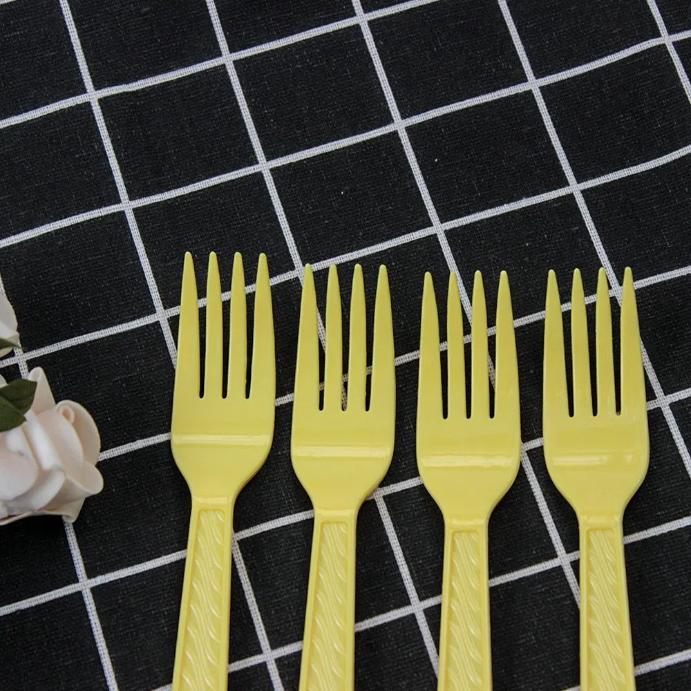 Disposable Plastic Cutlery 175mm Length PS Plastic Fork Customizable Color Yellow for Party