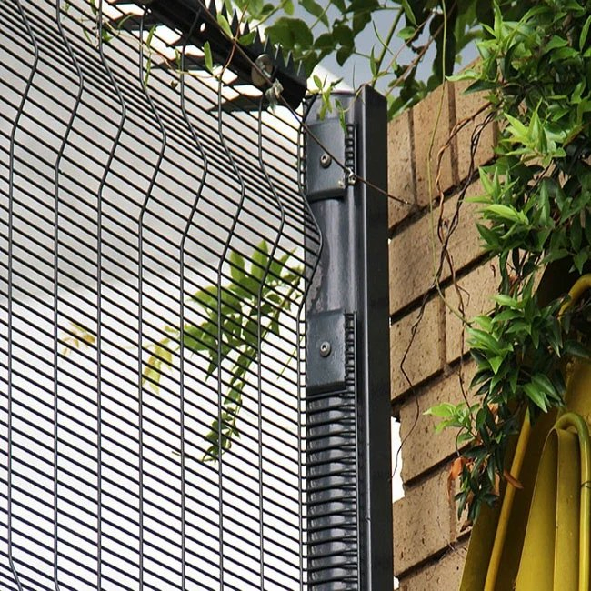 Hot DIP Galvanized Anti Climb Security Fence