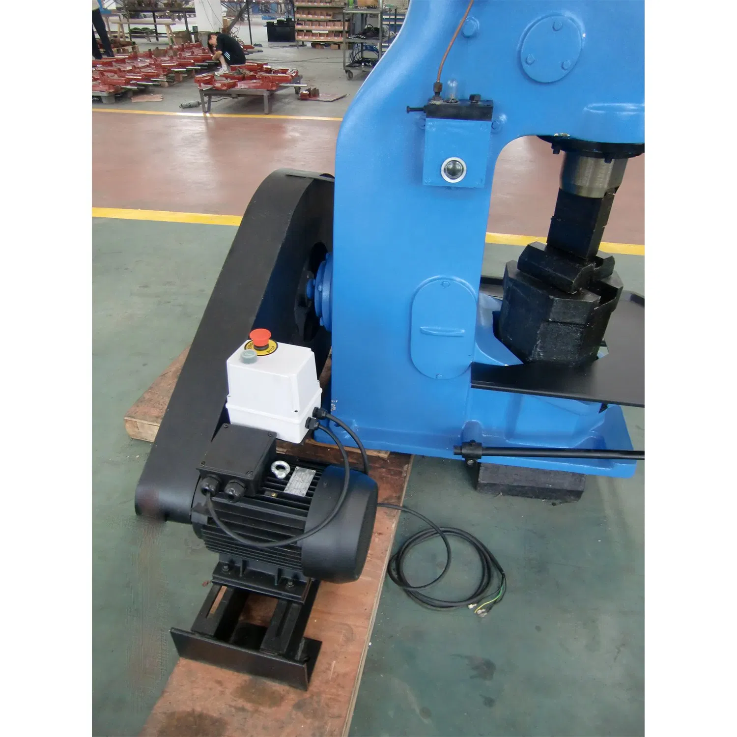 Пневматический молоток ковочный C41-25KG, 25 кг