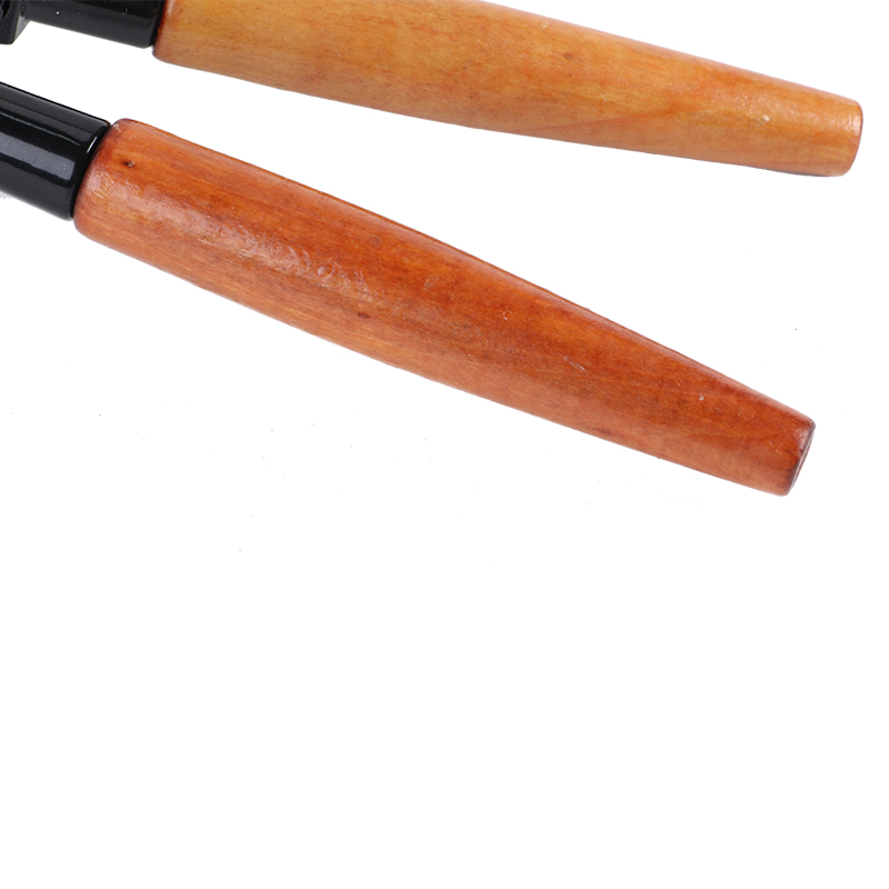Kitchen Tool Walnut Cracker for Pecans Hazelnut Walnuts Plier Opener Nut Cracker