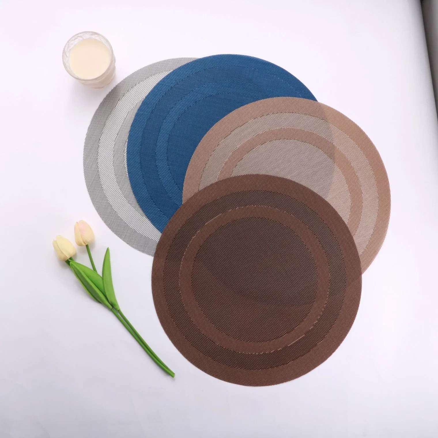 PVC Woven Heat Resistant Table Mat Vinyl Anti-Slip Oilproof Placemat for Dining