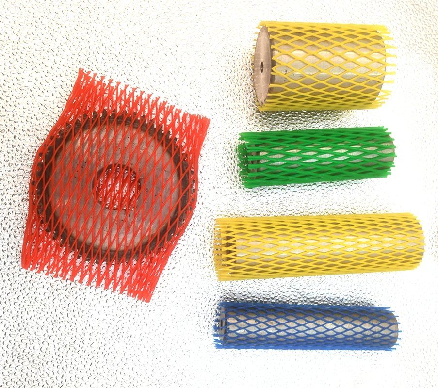 Customized Color High Flexible Protective Plastic Mesh Sleeves for Workpiece Precision Metal Parts