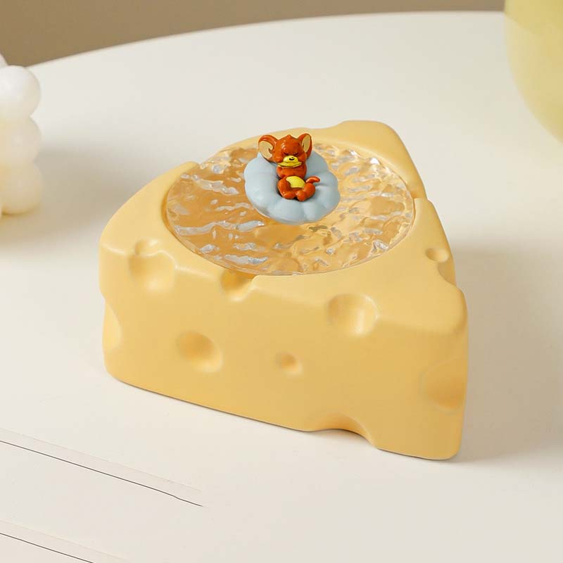 Cheese Ashtray Cute Creative Cartoon DAB Tool Anti-Flying Ashtray with Lid Mini Home Smoking Accessories