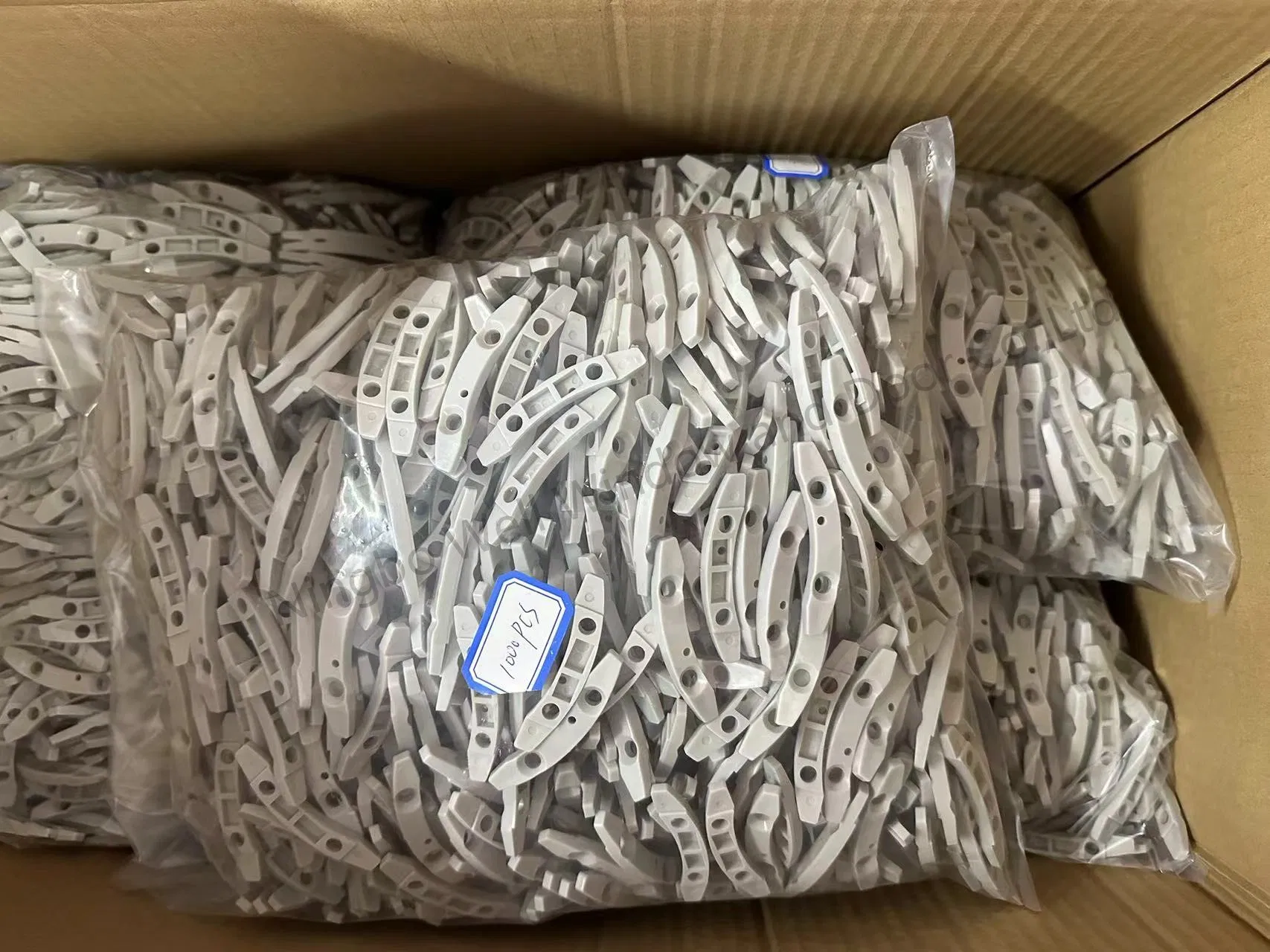 77mm Roller Shutter End Caps Side Locks for Roller Shutters Slats