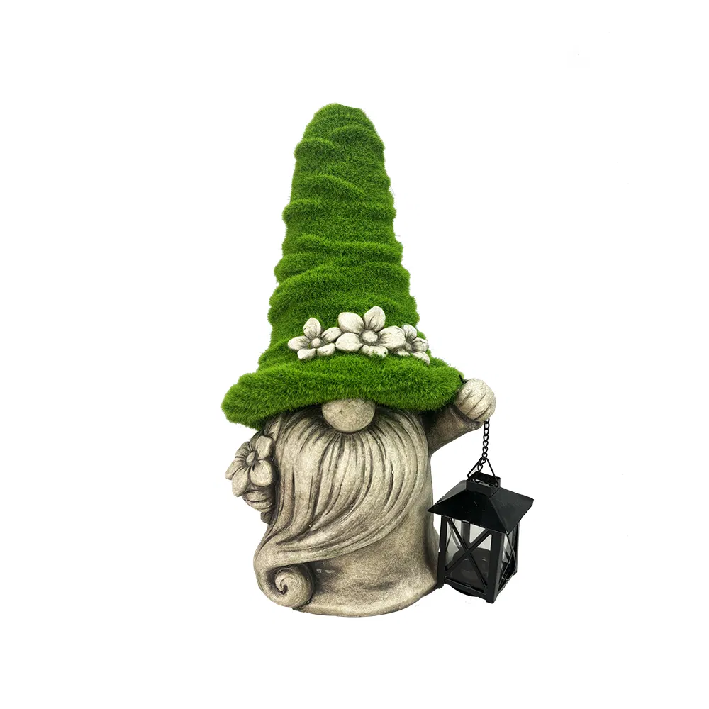 Garden Decoration Flocked Resin Gnome Animal Sculpture