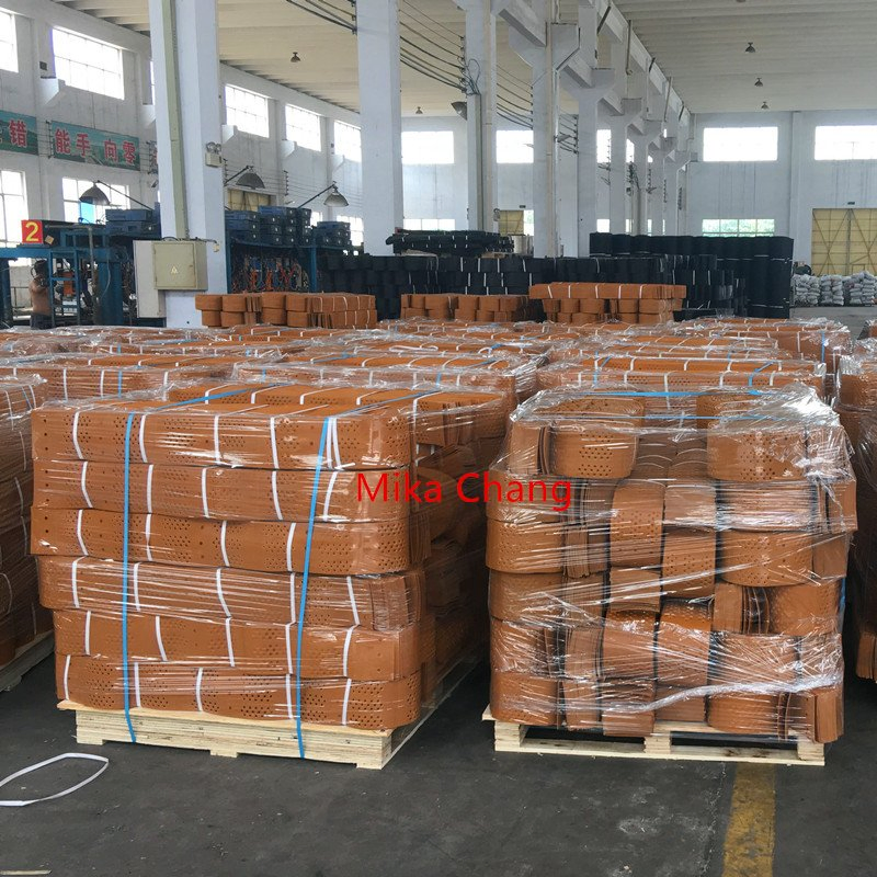 Plastic Textured and Perforated HDPE Geocells for Slope Protection