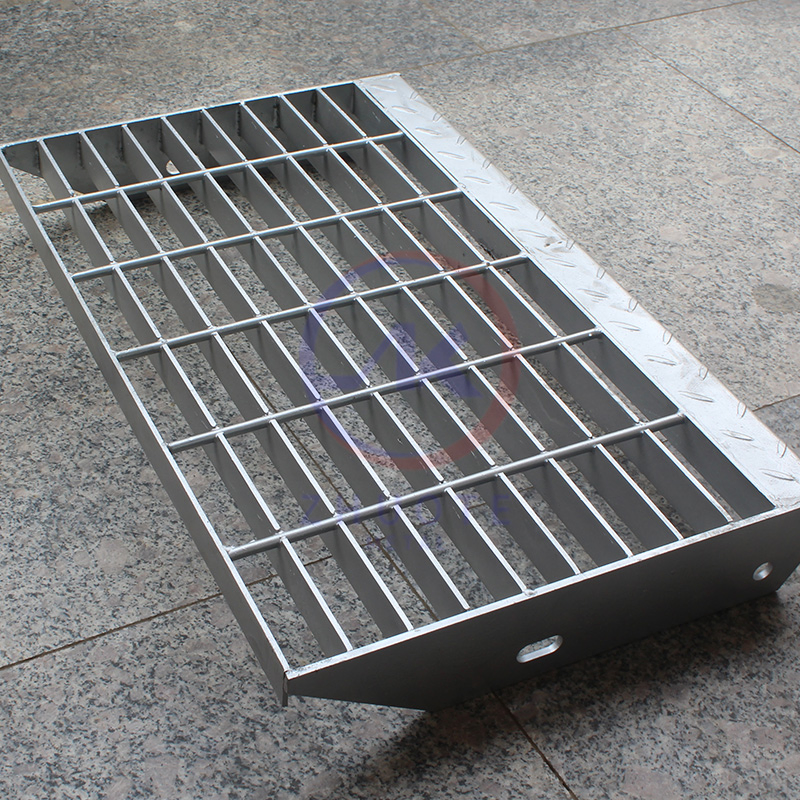 Standard Size Welded Grating Type Stair Step