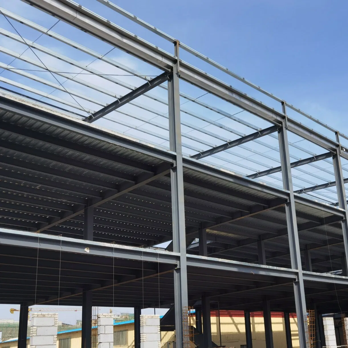Made in China with Good Quality High Standard Prefabricated Steel Structure Warehouse