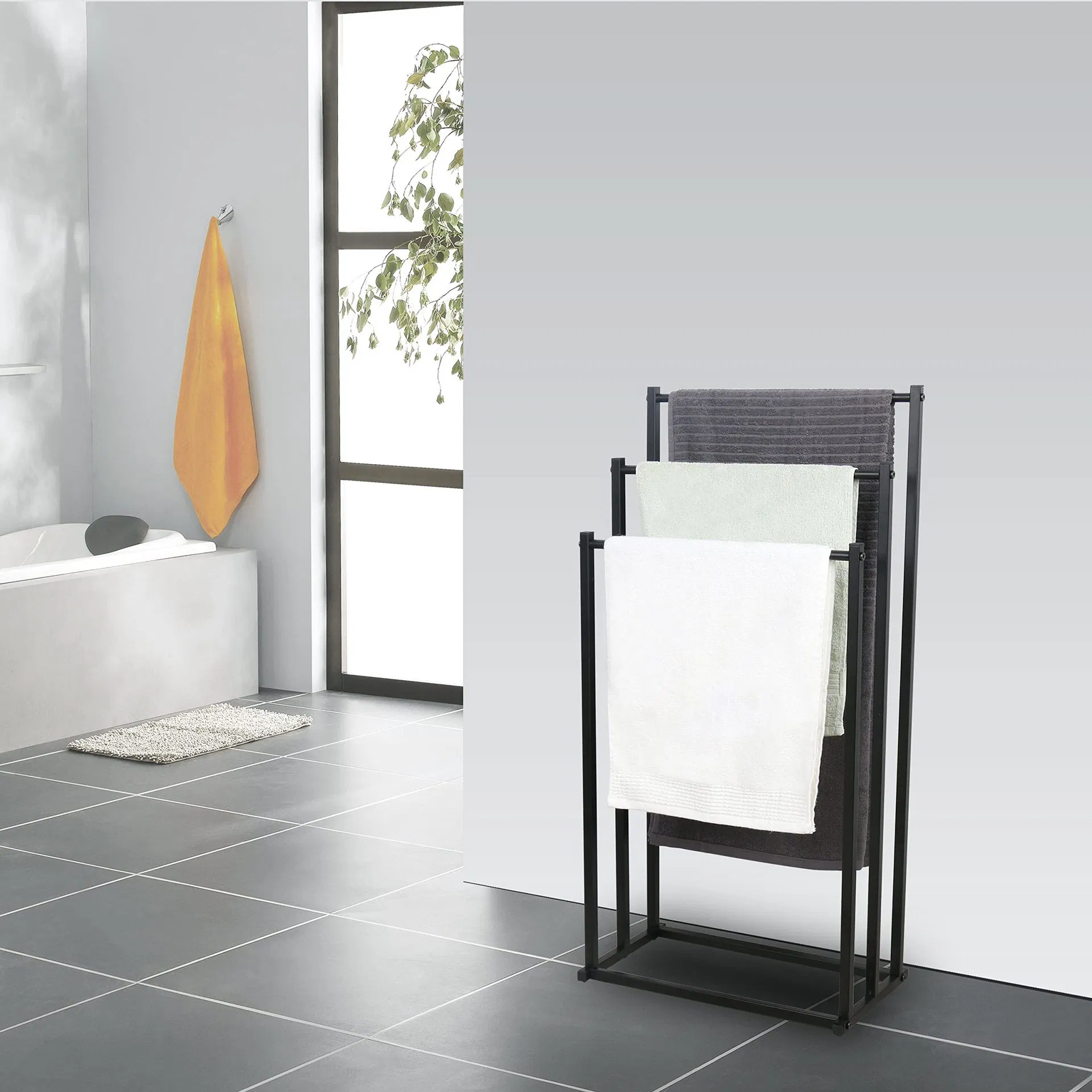 Simple Metal Floor Towel Rack Removable Bath Display Storage Towel Rack