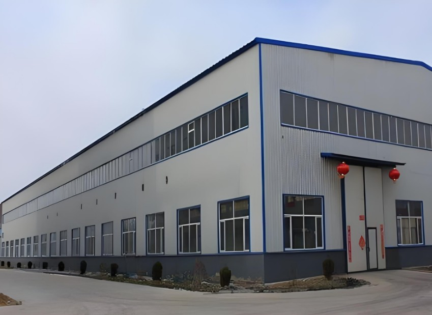 Durable Prefabricated Steel Frame Warehouse: Ideal for Engineering & Logistics Storage