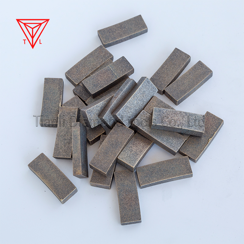 China Factory Direct Sell Diamond Saw Blade Segments Cutting Tools for Granite