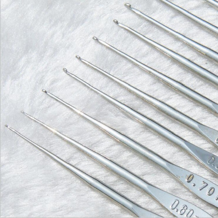 Wholesale Crochet Hooks Full Set Single Headed Lace Yarn Metal Crochet Iron Knitting Needles Tool