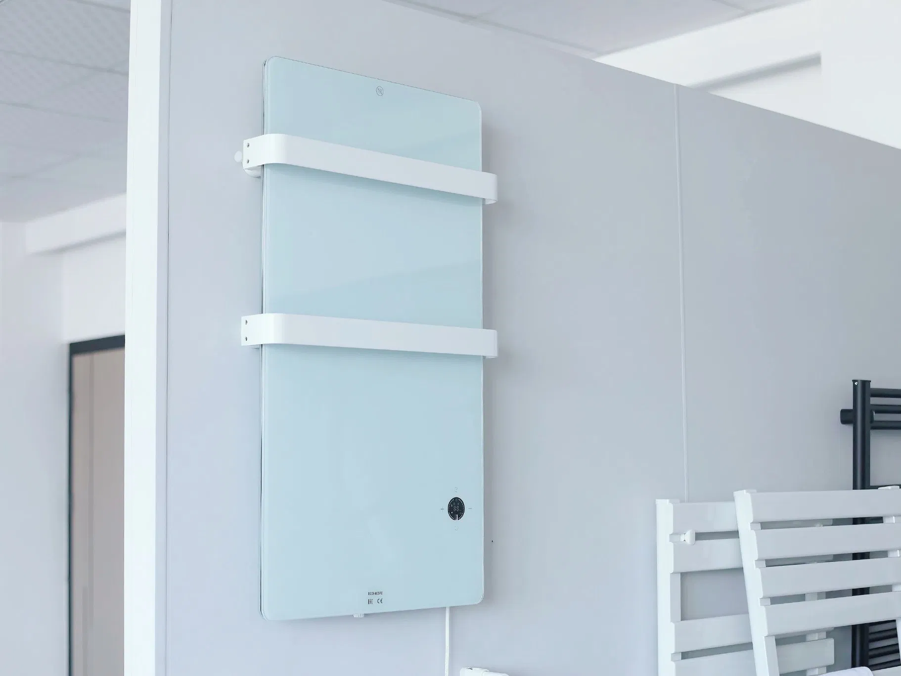 Infrared Heater with Towel Rail Bathroom 600W WiFi Control Electric Heating