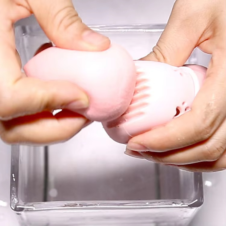 Puff Ball for Beauty Sponge Makeup Egg Makeup Tools Silicone Makeup Sponge Holder