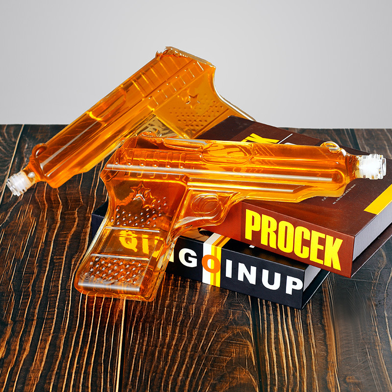 Novel Design Drinking Glass Liquor Bottle Pistol Gun Glass Wine Decanter