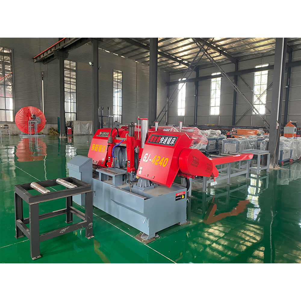 Ленточная пила по металлу