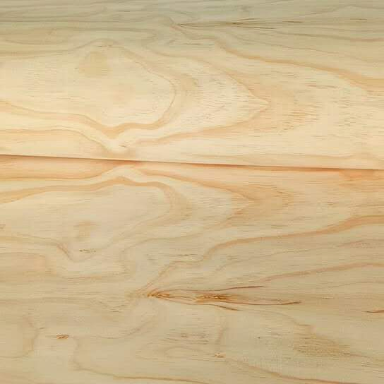 Dry Grade a 0.5mm Rotary Cut New Zealand Radiata Pine Wood Face Veneer Without Nut for Furniture